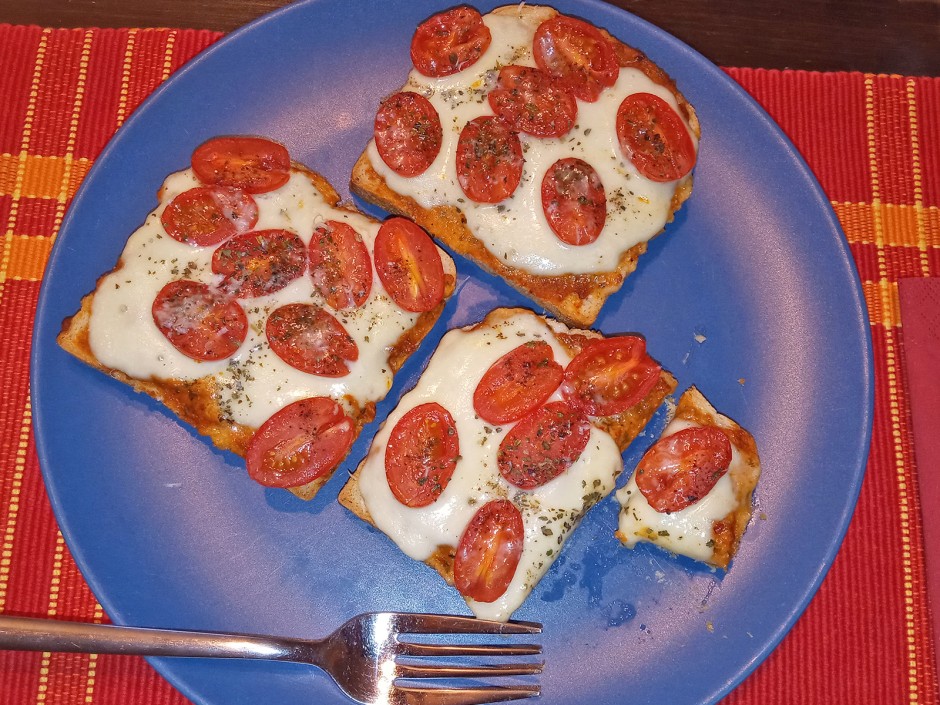 Toast Tomate-Mozzarella Toast Tomate-Mozzarella